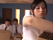 玉名みら（Dカップ）淫乱女教師がマンチラで生徒を誘惑！乳ホクロが卑猥なドスケベ先生
