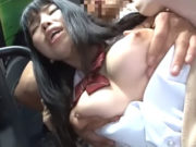 Fカップボインをねっとり乳揉み痴漢され感じまくる巨乳女子校生 一色さゆり